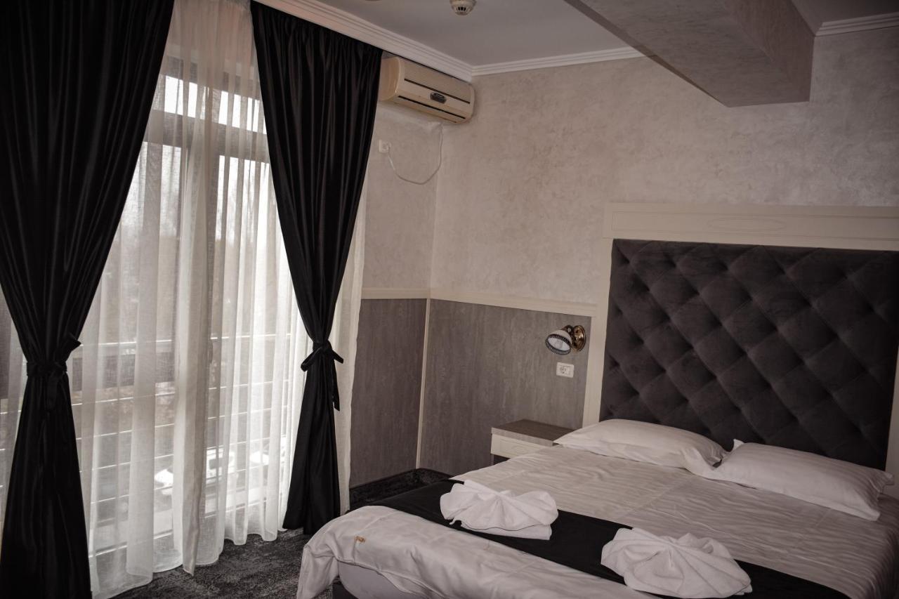 Golden Rose Residence Constanţa Extérieur photo