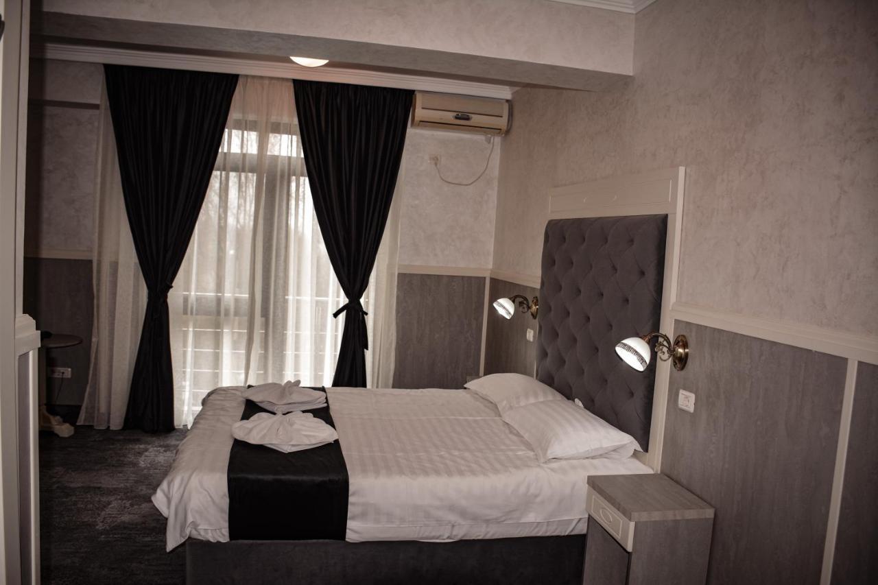 Golden Rose Residence Constanţa Extérieur photo