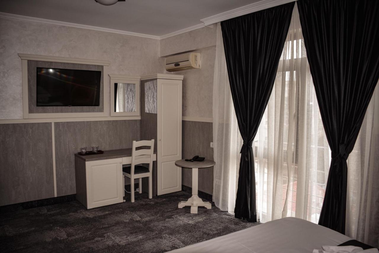 Golden Rose Residence Constanţa Extérieur photo